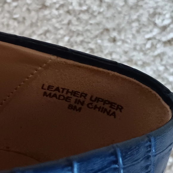 TALBOTS Blue FLATS LEATHER CROC EMBOSSED WITH BOW SIZE 8 WOMENS - Picture 4 of 8